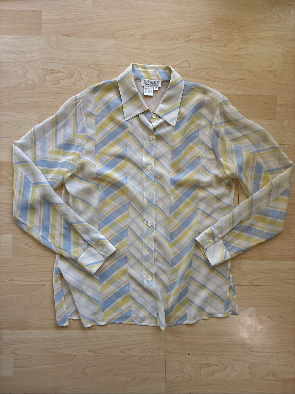 Due per due petite collection vintage sheer geo 100% silk women blouse size M